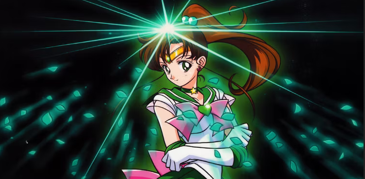 Sailor Jupiter has kung fu training, and she is the power fighter for the Inner Scouting organization. 
